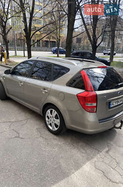 Універсал Kia Ceed 2011 в 