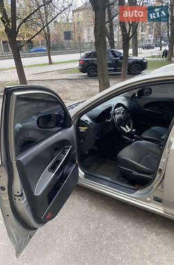 Універсал Kia Ceed 2011 в 