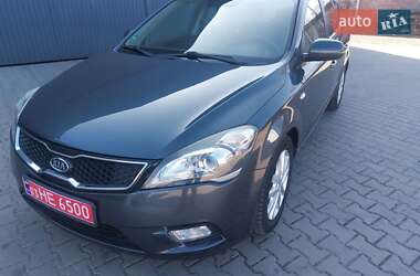 Універсал Kia Ceed 2012 в 