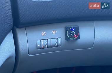 Хетчбек Kia Ceed 2007 в 