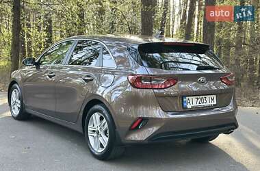 Хэтчбек Kia Ceed 2019 в 