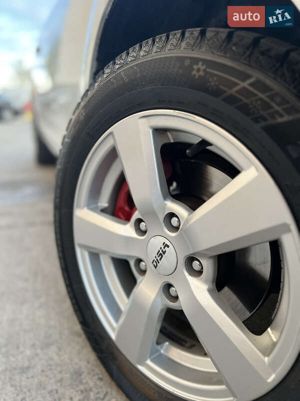 Хэтчбек Kia Ceed 2008 в Херсоне