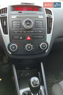 Универсал Kia Ceed 2010 в 