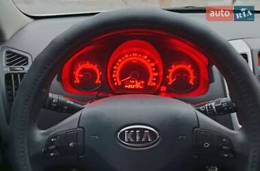 Универсал Kia Ceed 2010 в 