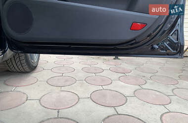 Хетчбек Kia Ceed 2009 в 