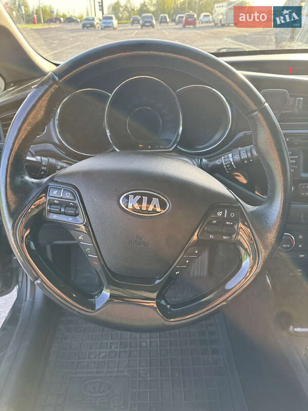 Хетчбек Kia Ceed 2015 в Ірпені фото 17 Хетчбек Kia Ceed 2015 в Ірпені