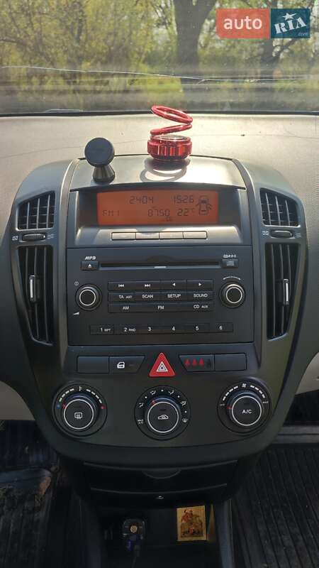 Универсал Kia Ceed 2008 в Гайсине