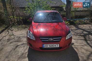 Хетчбек Kia Ceed 2007 в 