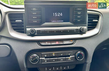 Хэтчбек Kia Ceed 2019 в 