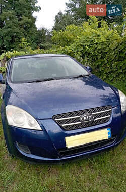 Хэтчбек Kia Ceed 2007 в Дашеве