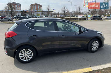 Хэтчбек Kia Ceed 2017 в 