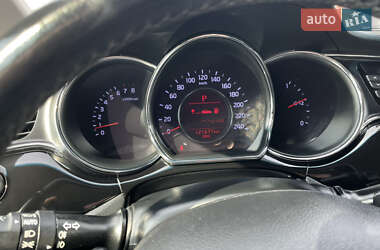 Хэтчбек Kia Ceed 2017 в 