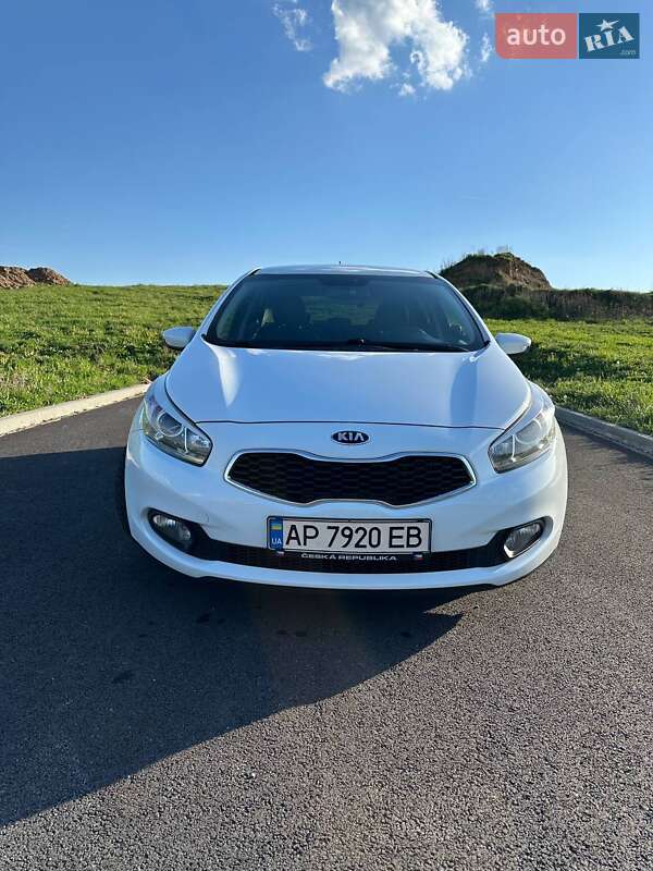 Хетчбек Kia Ceed 2013 в Вінниці
