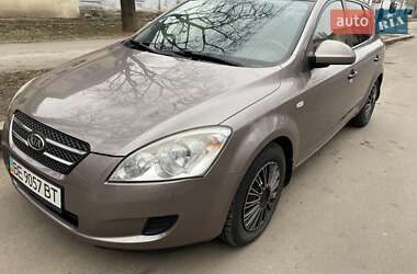 Хетчбек Kia Ceed 2007 в 