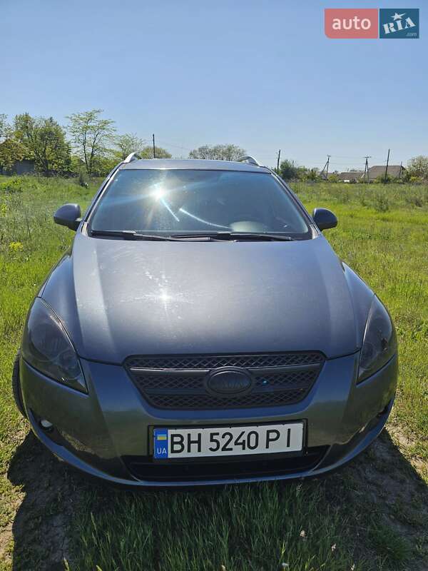 Універсал Kia Ceed 2007 в Ізмаїлі фото 2 Універсал Kia Ceed 2007 в Ізмаїлі