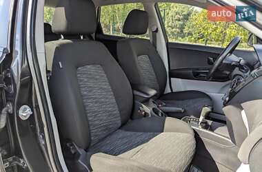 Хетчбек Kia Ceed 2008 в 
