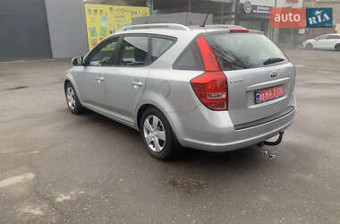 Универсал Kia Ceed 2009 в 