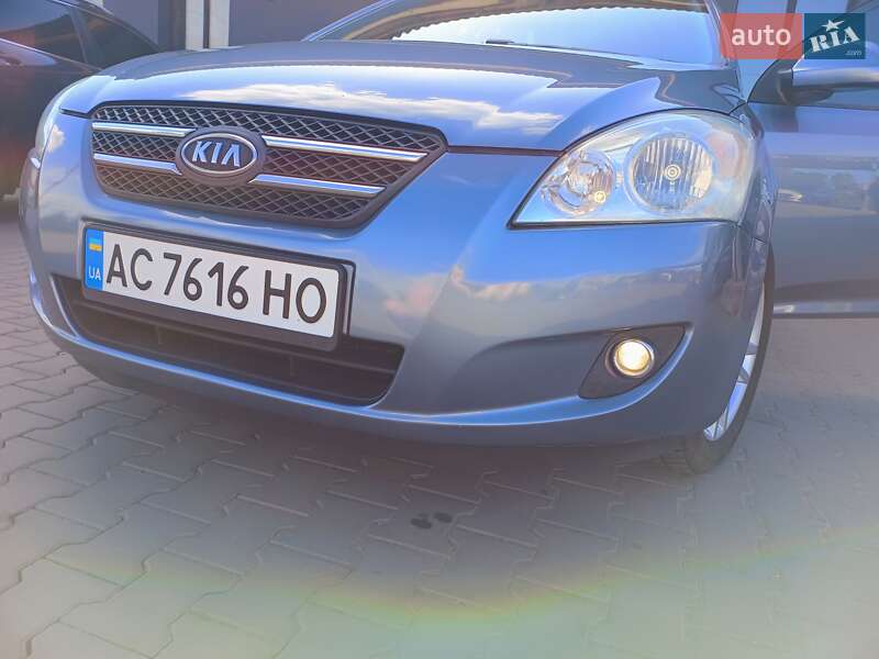 Универсал Kia Ceed 2007 в Ковеле