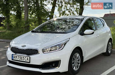 Хетчбек Kia Ceed 2017 в 