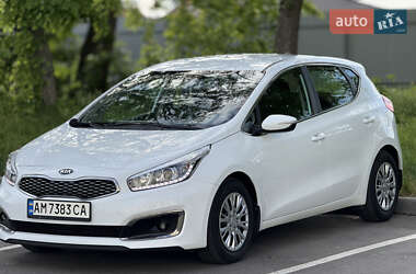 Хэтчбек Kia Ceed 2017 в Виннице