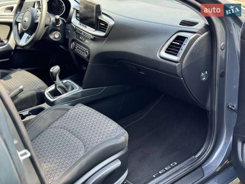 Універсал Kia Ceed 2019 в Одесі