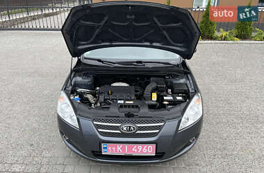 Універсал Kia Ceed 2009 в 