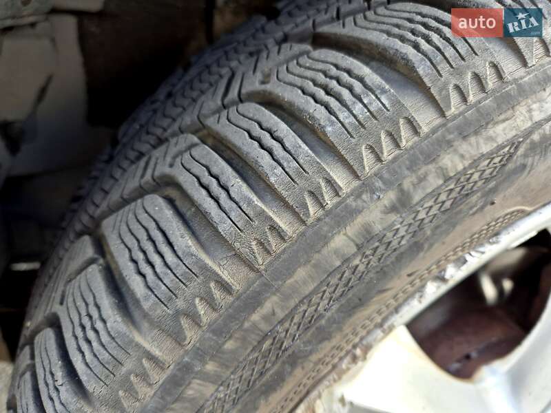 Хэтчбек Kia Ceed 2008 в Киеве