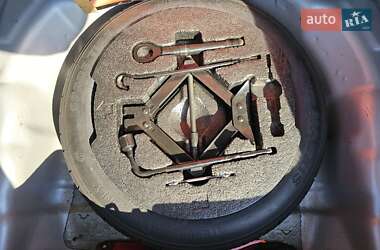 Хетчбек Kia Ceed 2010 в 