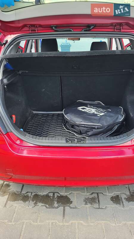 Хэтчбек Kia Ceed 2007 в Одессе