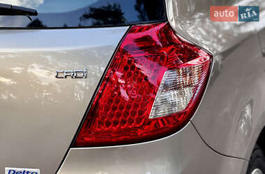 Хетчбек Kia Ceed 2010 в 