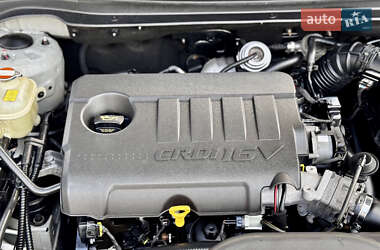 Хетчбек Kia Ceed 2010 в 