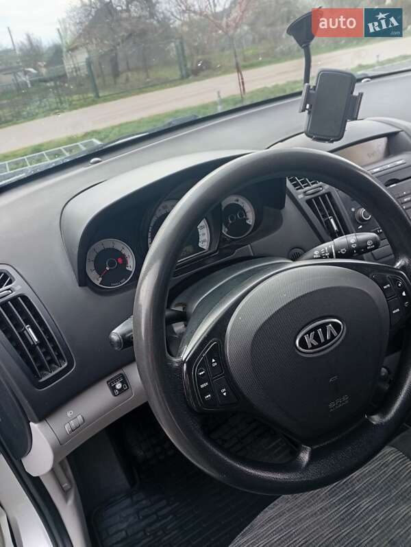 Хетчбек Kia Ceed 2008 в Яготині