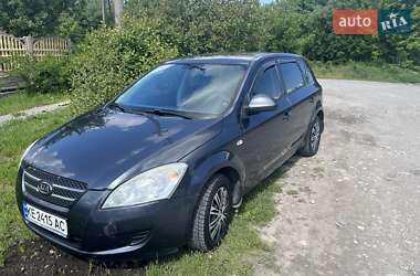 Хэтчбек Kia Ceed 2008 в Каменском