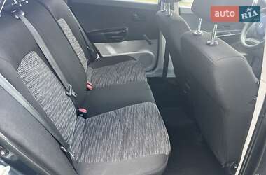 Хэтчбек Kia Ceed 2008 в 