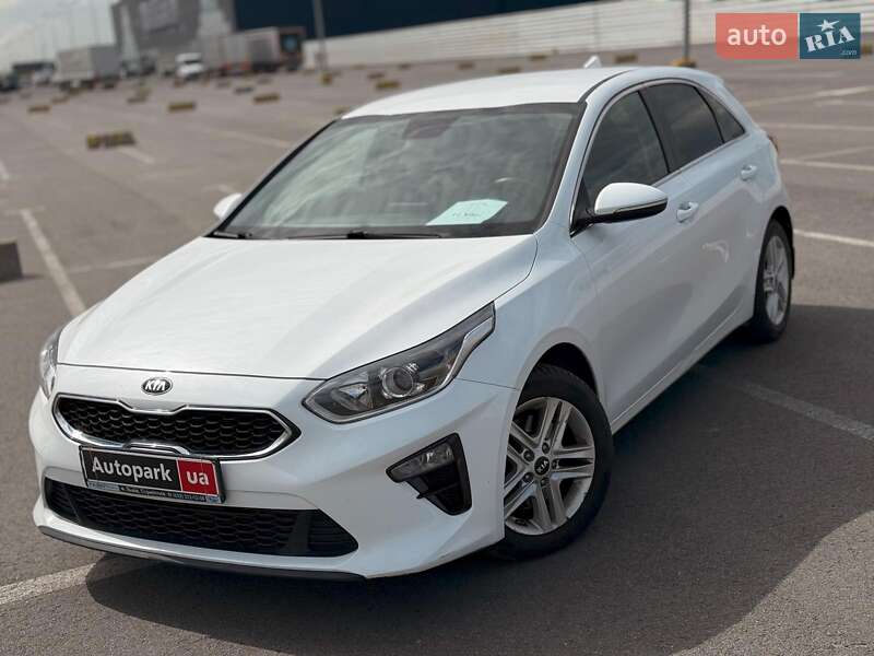 Хэтчбек Kia Ceed 2019 в Львове