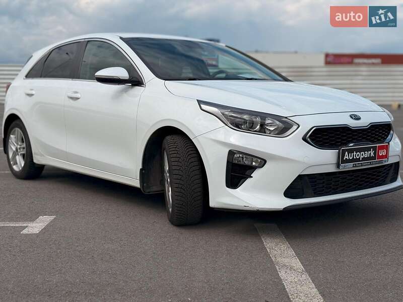 Хэтчбек Kia Ceed 2019 в Львове