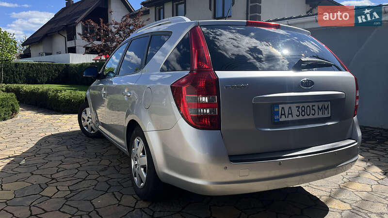 Универсал Kia Ceed 2008 в Киеве