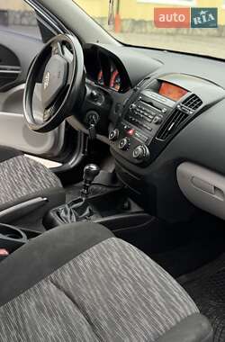 Универсал Kia Ceed 2008 в 
