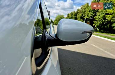 Хэтчбек Kia Ceed 2016 в 