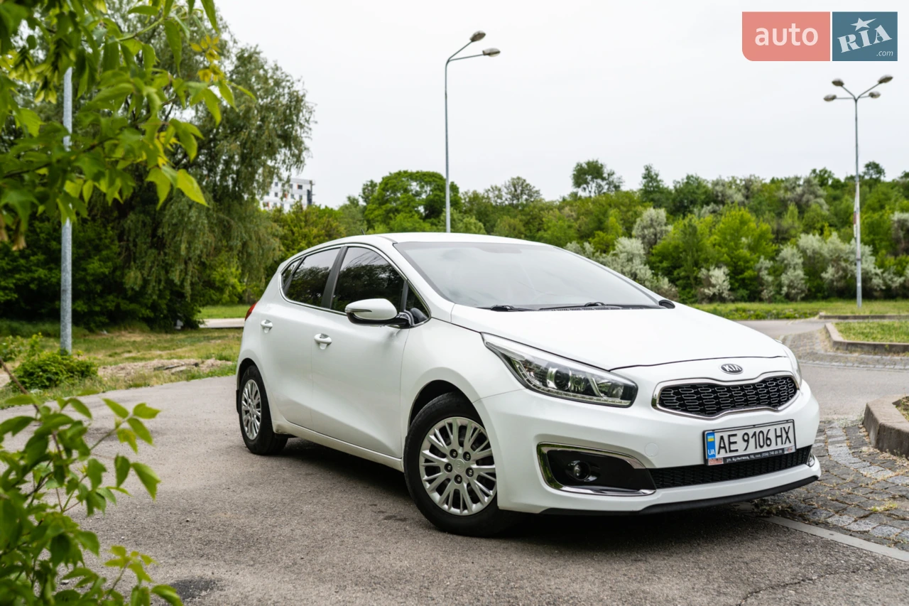 2015 Kia Cee'd - мініатюра 42