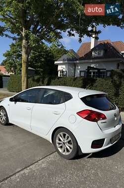 Хетчбек Kia Ceed 2016 в 