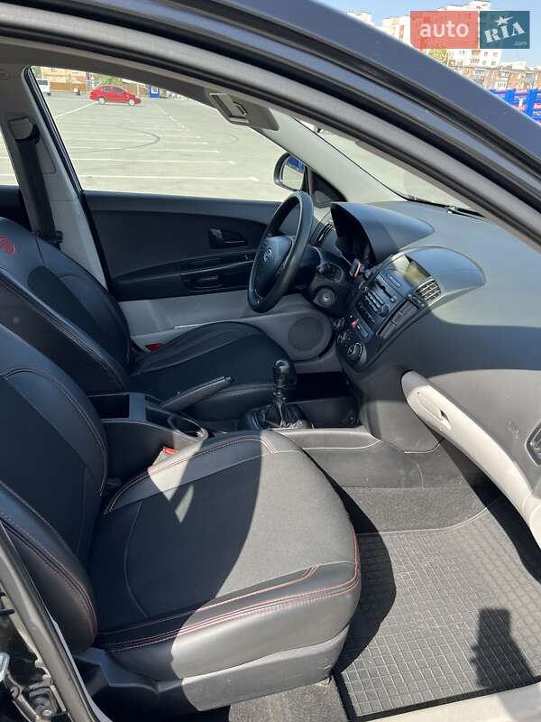 Хетчбек Kia Ceed 2007 в Вінниці
