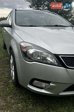 Универсал Kia Ceed 2011 в 