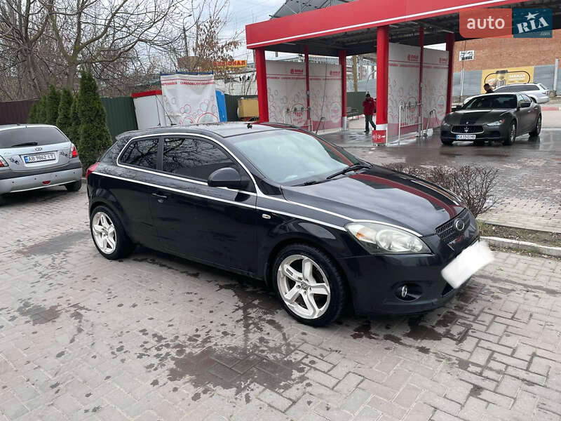 Хэтчбек Kia Ceed 2008 в Виннице