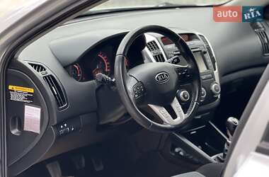 Универсал Kia Ceed 2010 в 