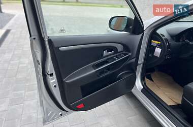 Универсал Kia Ceed 2010 в 
