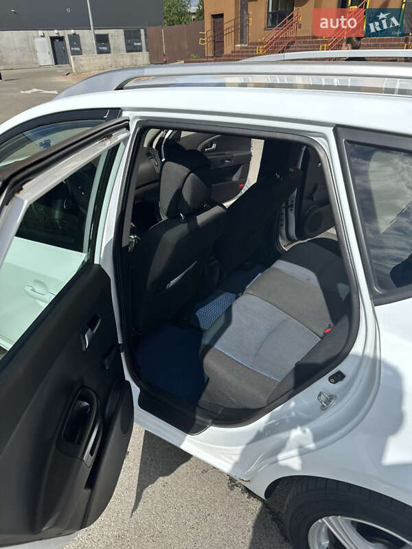 Универсал Kia Ceed 2010 в Киеве