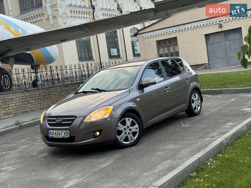 Универсал Kia Ceed 2007 в Киеве