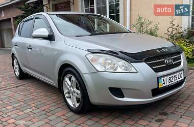 Хетчбек Kia Ceed 2008 в Києві