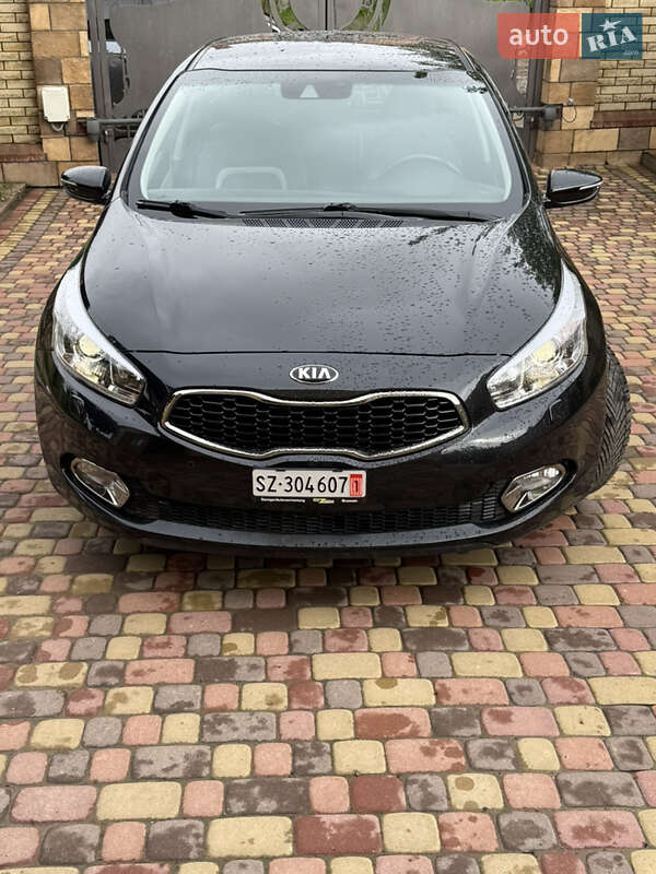 Универсал Kia Ceed 2012 в 